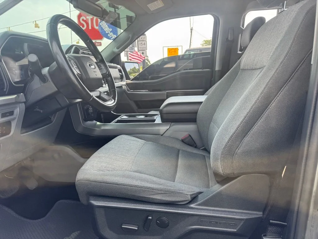 Used 2022 Gray Metallic Ford XLT image 6