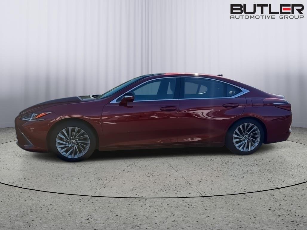 2020 Lexus ES