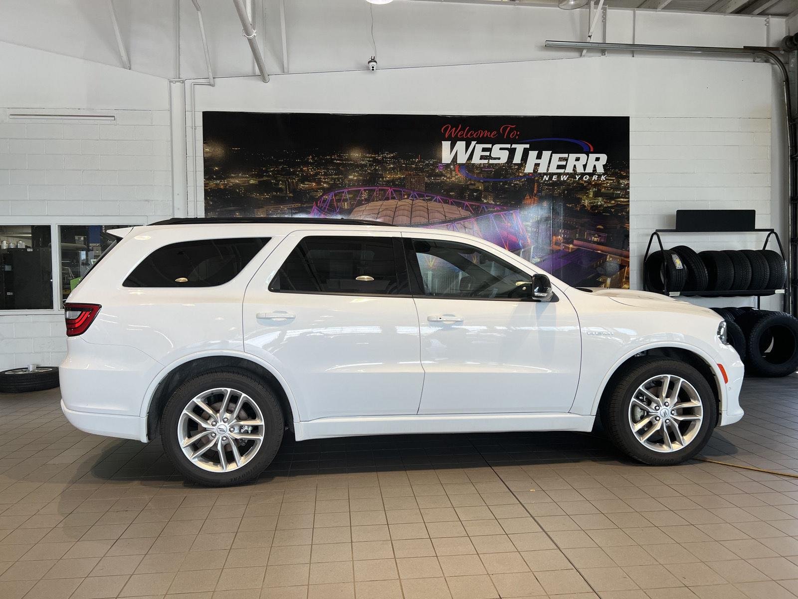 Used 2025 White Knuckle Dodge R/T image 8