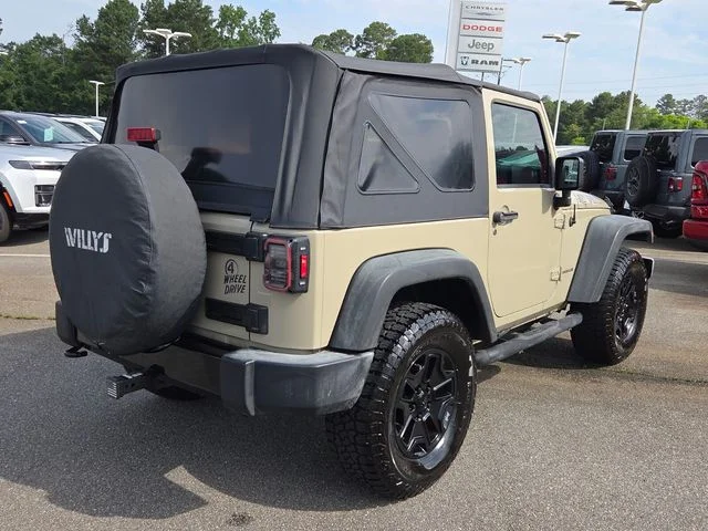Used 2017  Jeep Sport image 12