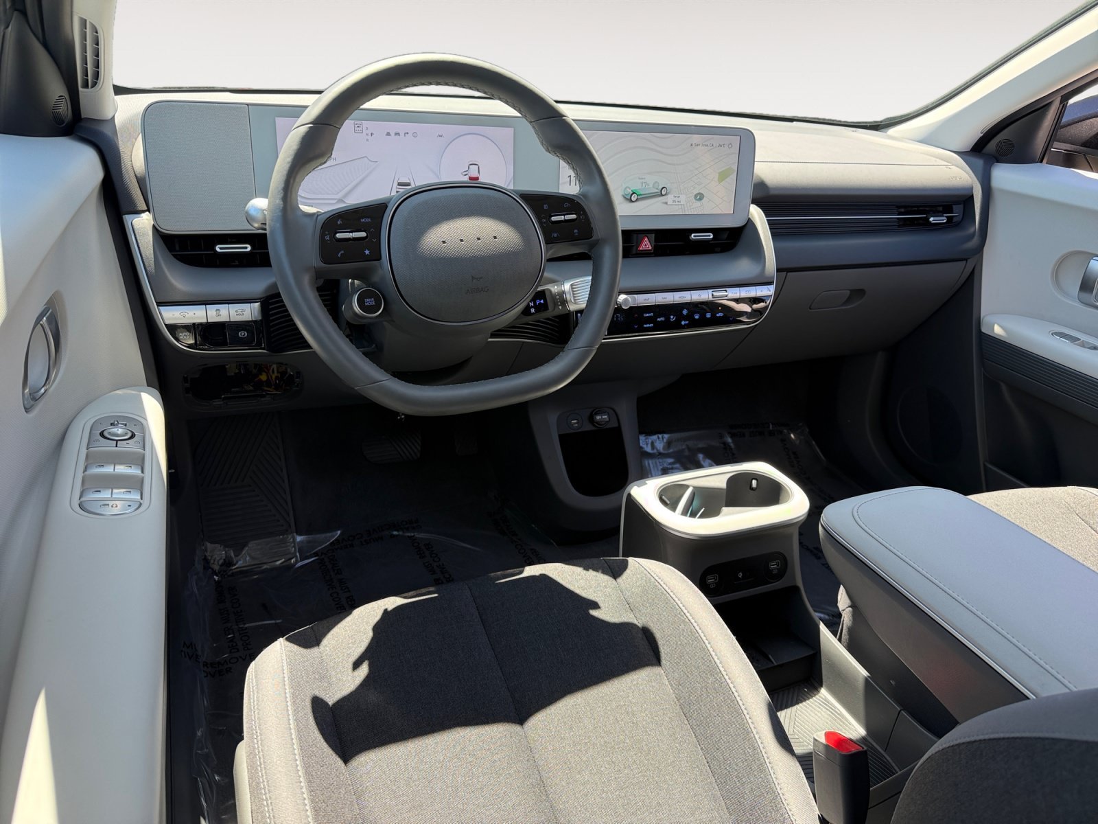 Used 2024 Abyss Black Hyundai SEL image 15