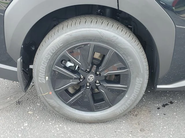 New 2026  Toyota Premium image 5