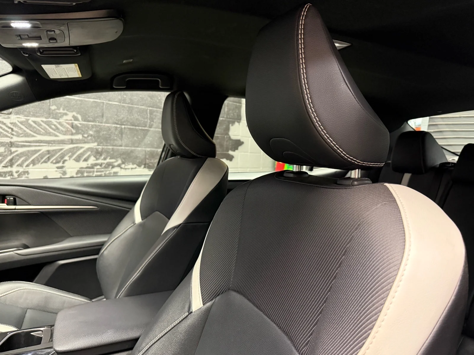 Used 2025 Midnight Black Metallic (218) Toyota SE image 10