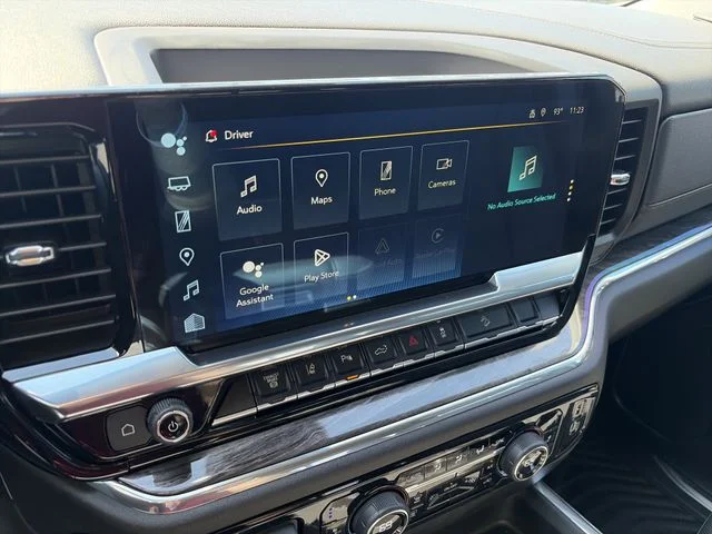 Used 2025 White Chevrolet LTZ image 21