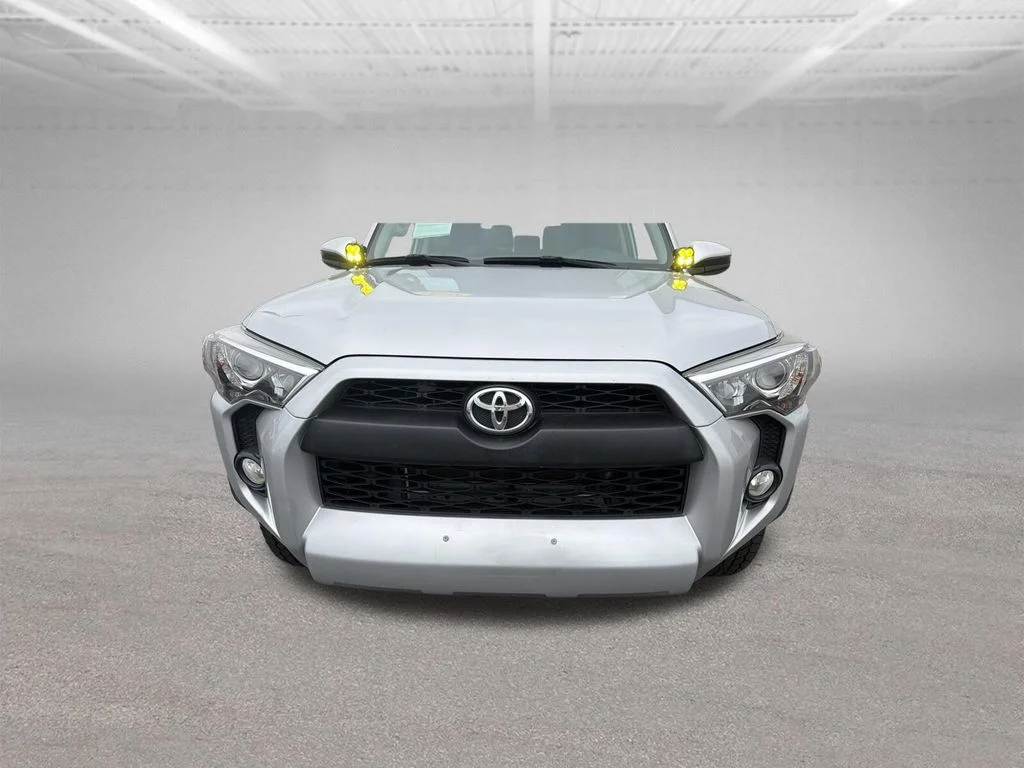 Certified Used 2018 Classic Silver Metallic Toyota SR5 image 16