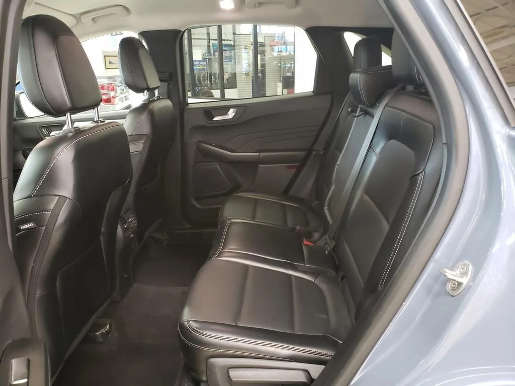 Certified Used 2024 Blue Ford Platinum image 13