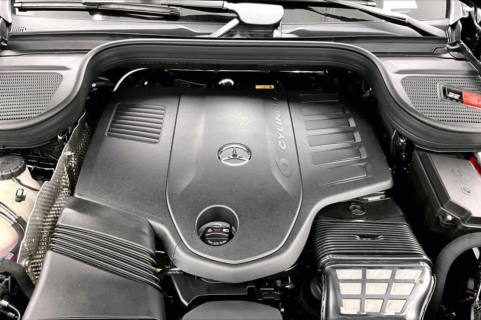 New 2026 Obsidian Black Metallic Mercedes-Benz GLE 450 image 16