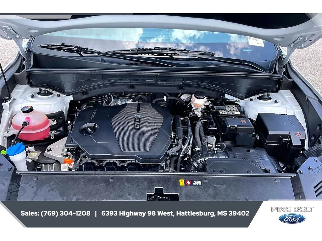 Used 2022 Sparkling Silver Kia S image 8