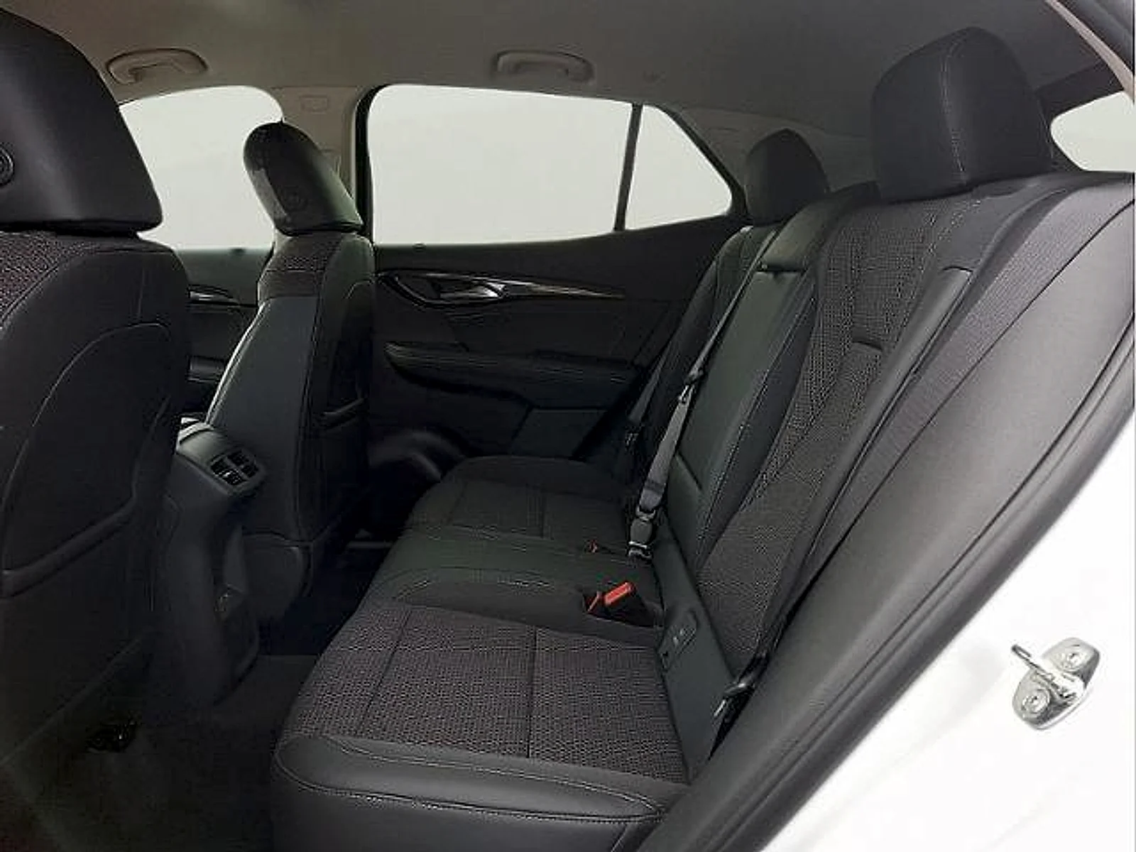 Used 2023 Summit White Buick Preferred AWD image 8