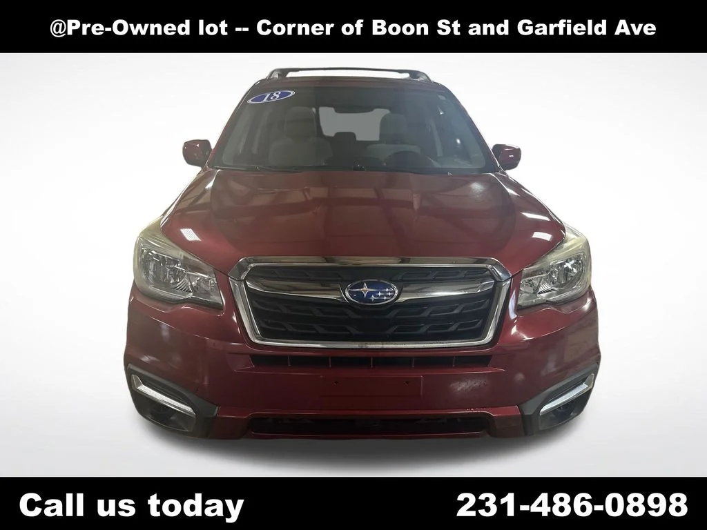 Used 2018 Red Subaru 2.5i Premium image 8
