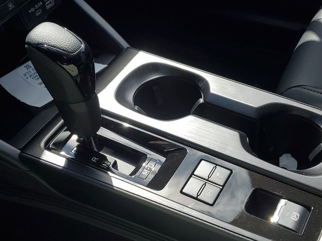 New 2026 ICE SILVER METALLIC Subaru Premium image 32