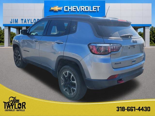 Used 2020 Silver Jeep Trailhawk 4x4 image 2