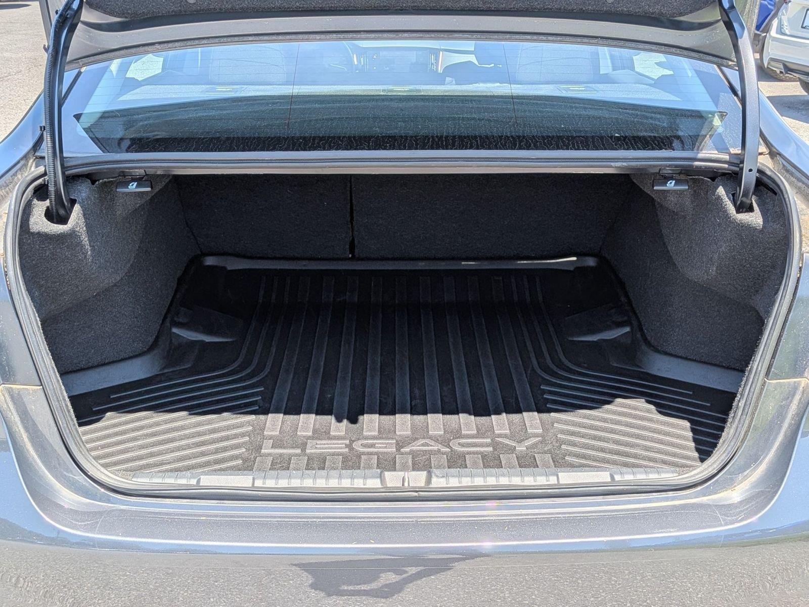Used 2024 Magnetite Gray Metallic Subaru Premium image 29