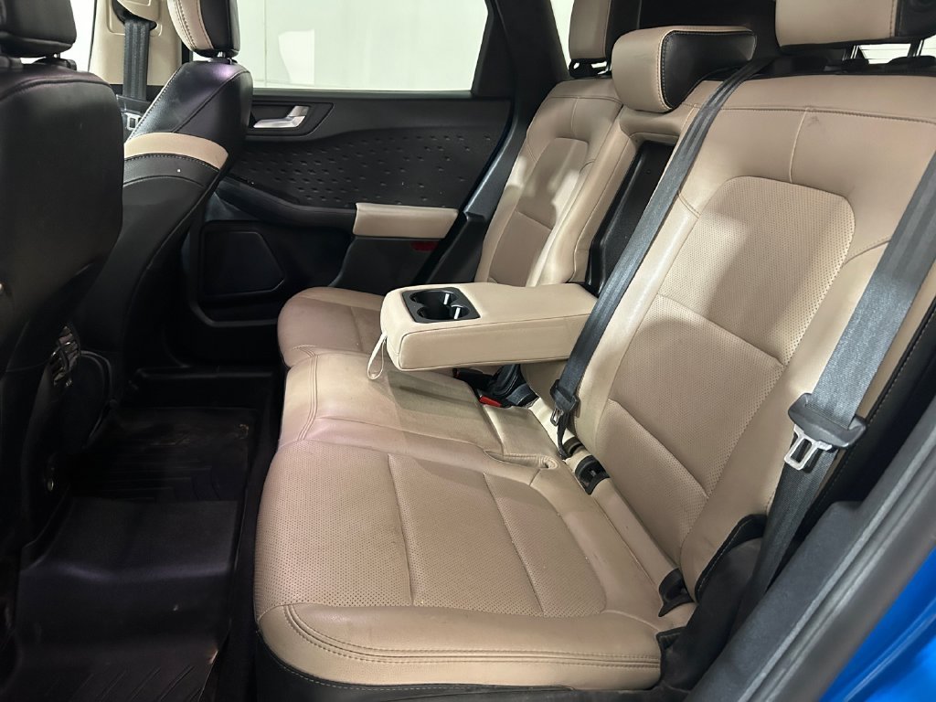Used 2020 Blue Ford SEL image 17