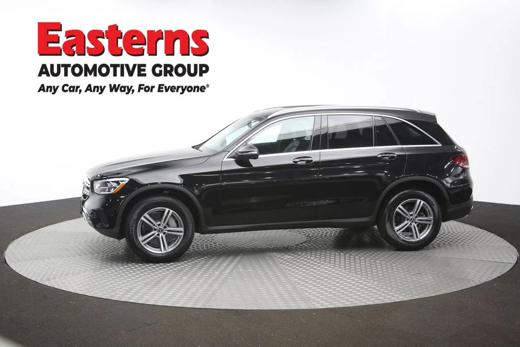 Used 2021 Black Mercedes-Benz GLC 300 image 60