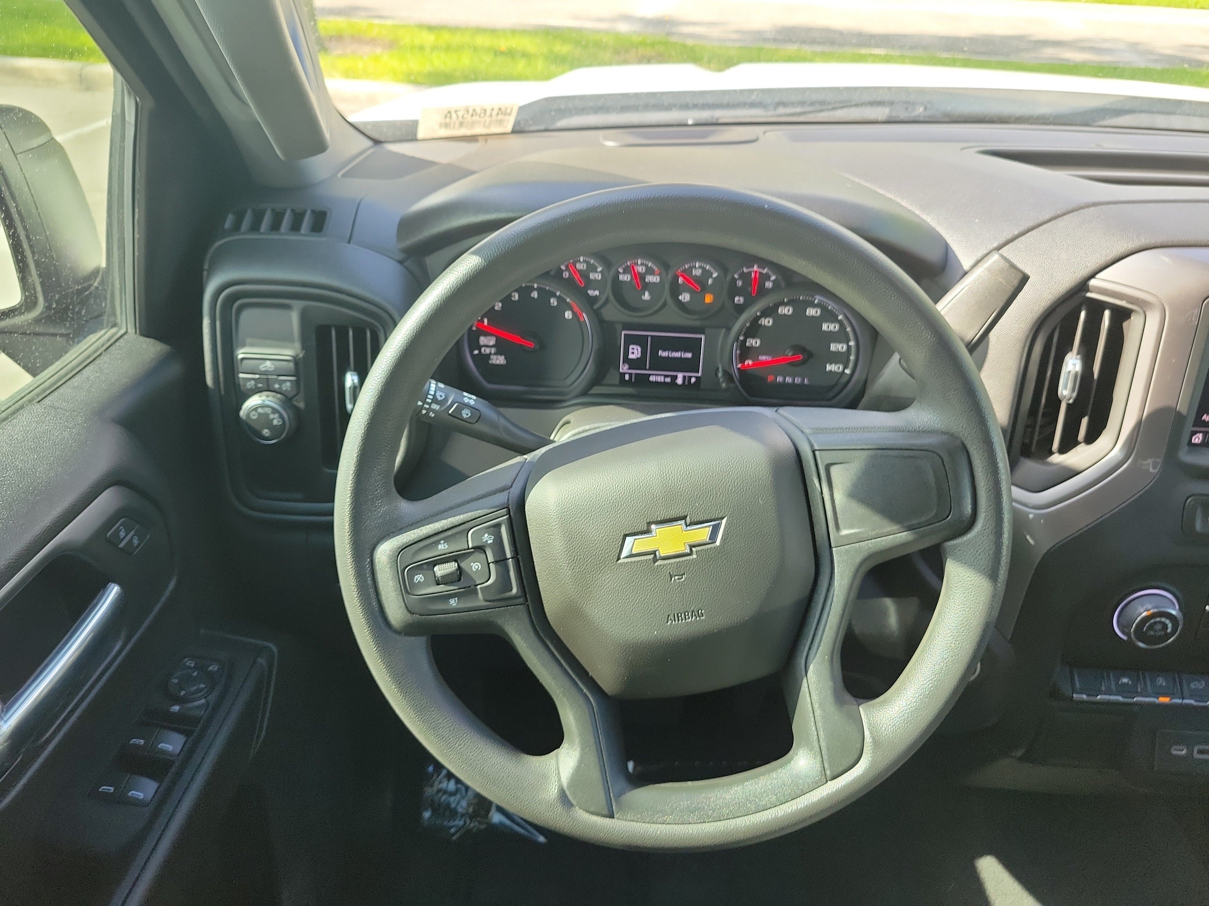 Used 2022 Summit White Chevrolet Custom image 16