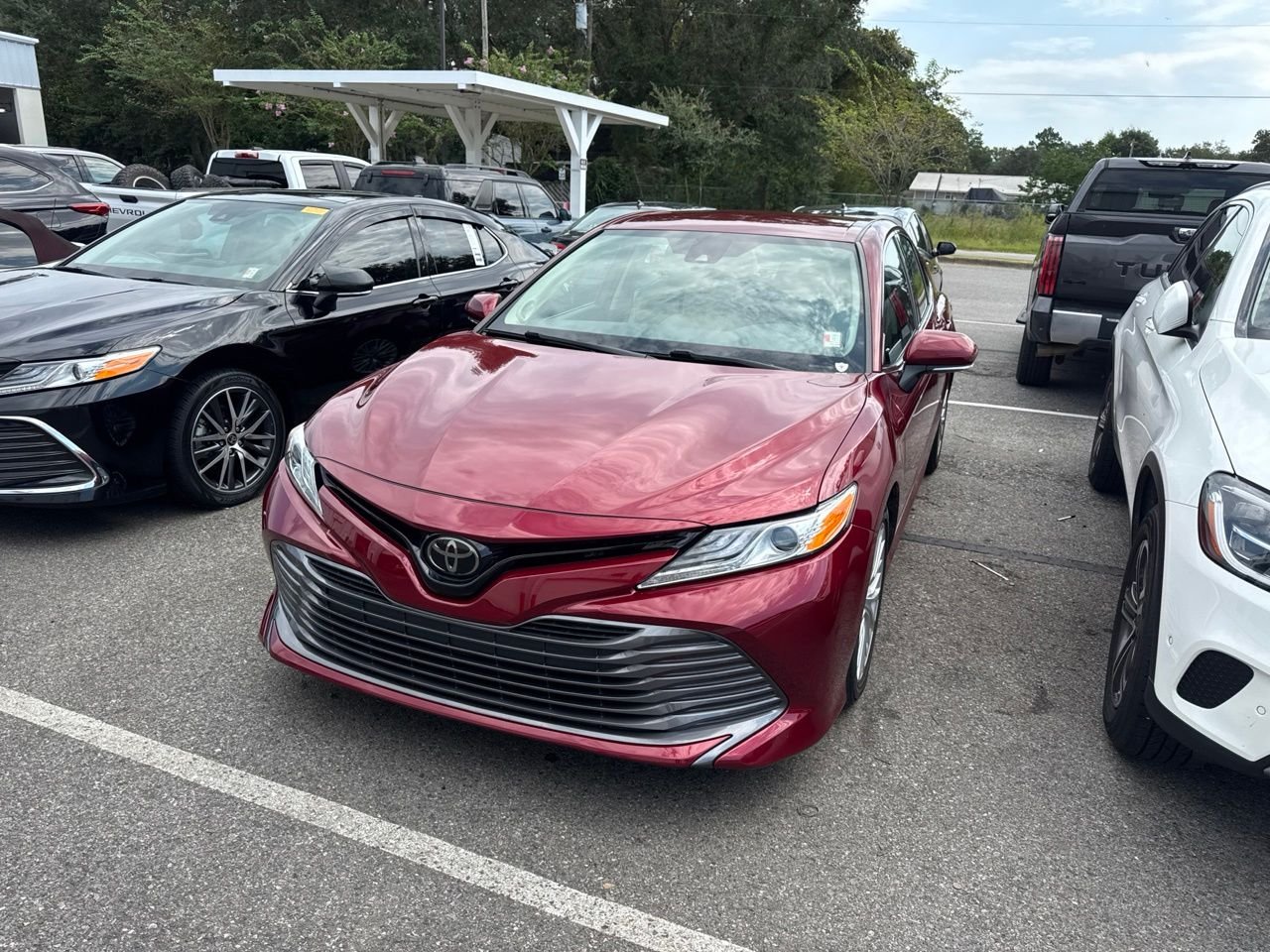 Used 2019 Red Toyota XLE image 1