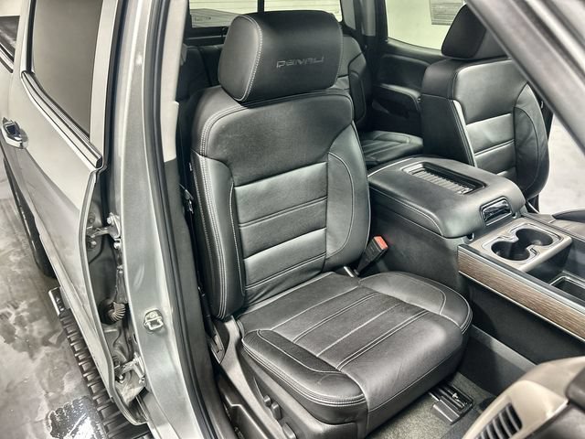 Used 2018 QUICKSILVER METALLIC GMC Denali image 24