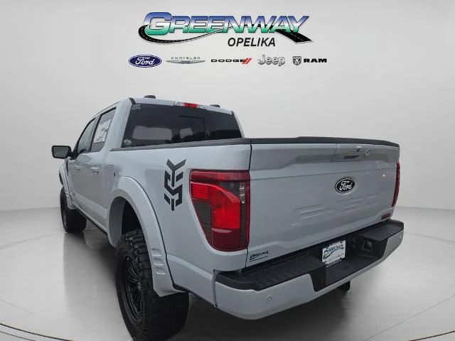 New 2025 Space White Metallic Ford XLT image 5
