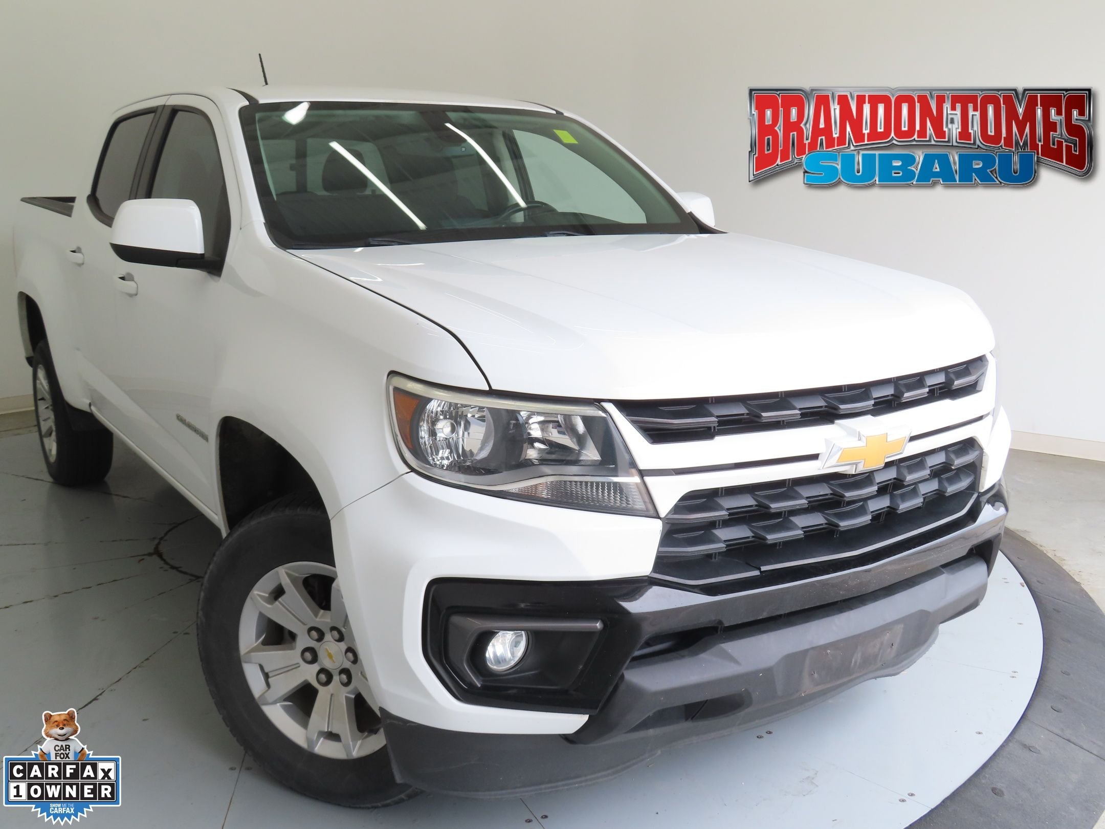Used 2021 White Chevrolet LT image 1
