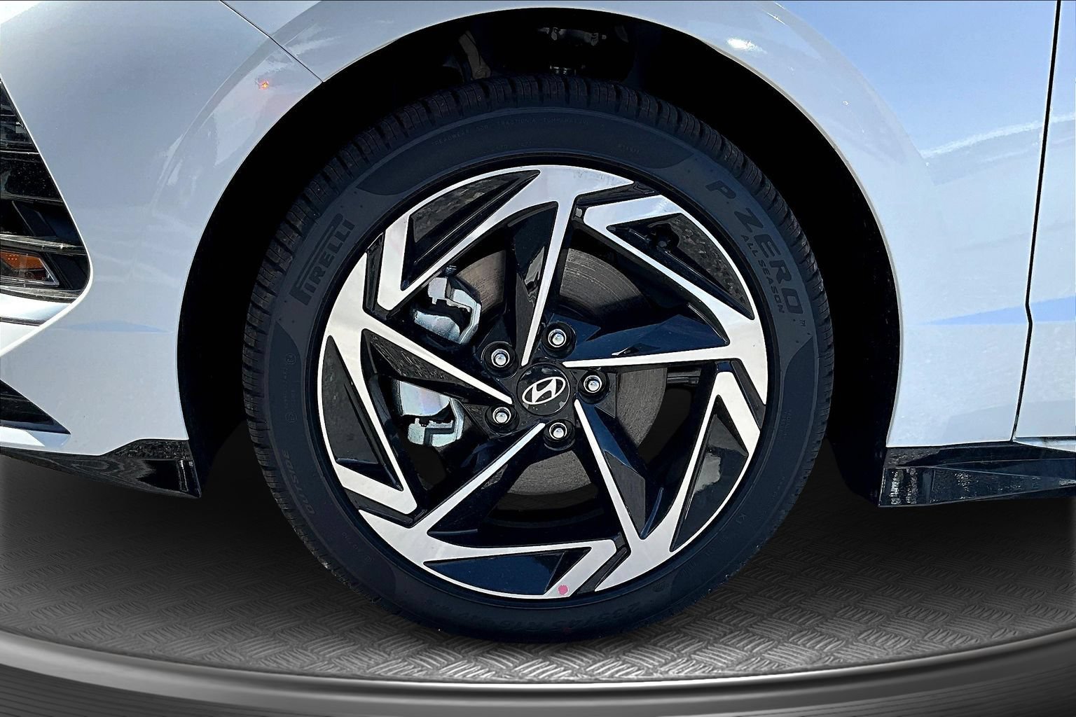 New 2026 White Hyundai SEL Sport image 14