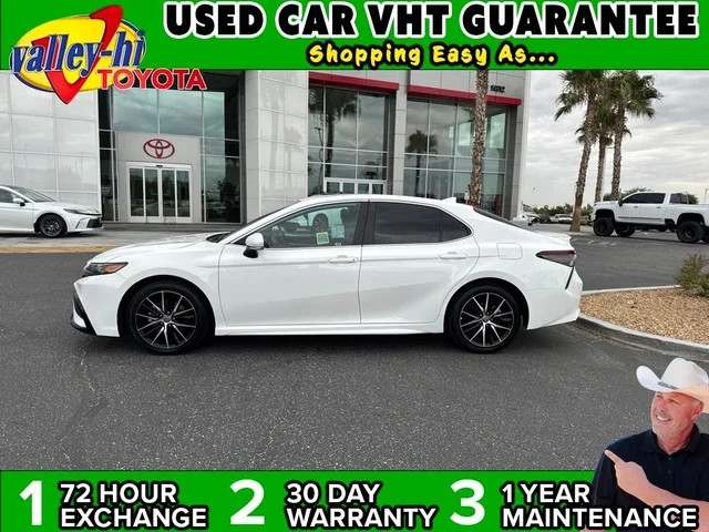 2023 Toyota Camry SE