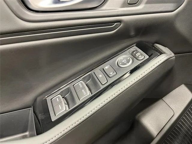 New 2026 Urban Gray Pearl Honda Touring image 16