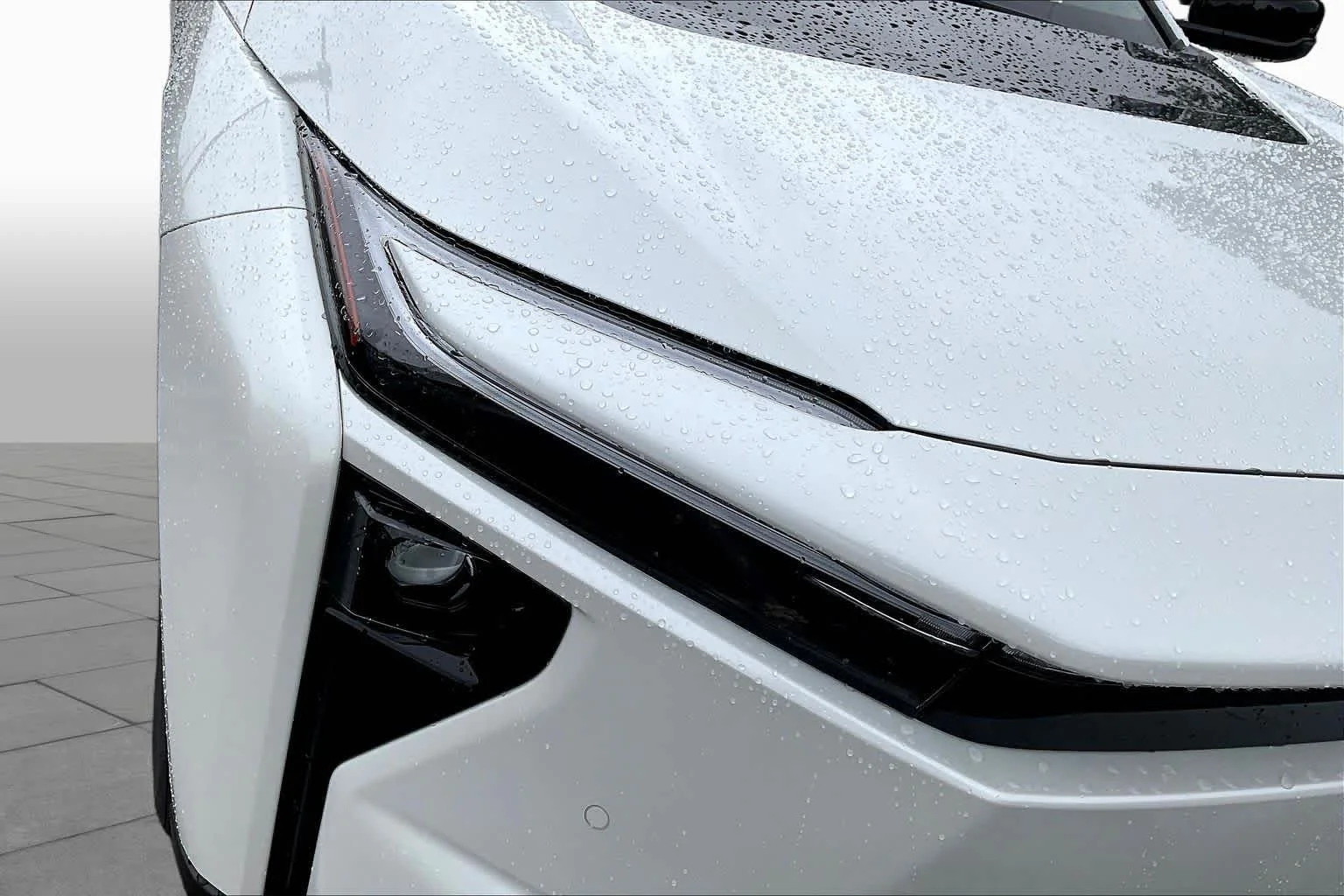 New 2026 Wind Chill Pearl Toyota XLE image 13