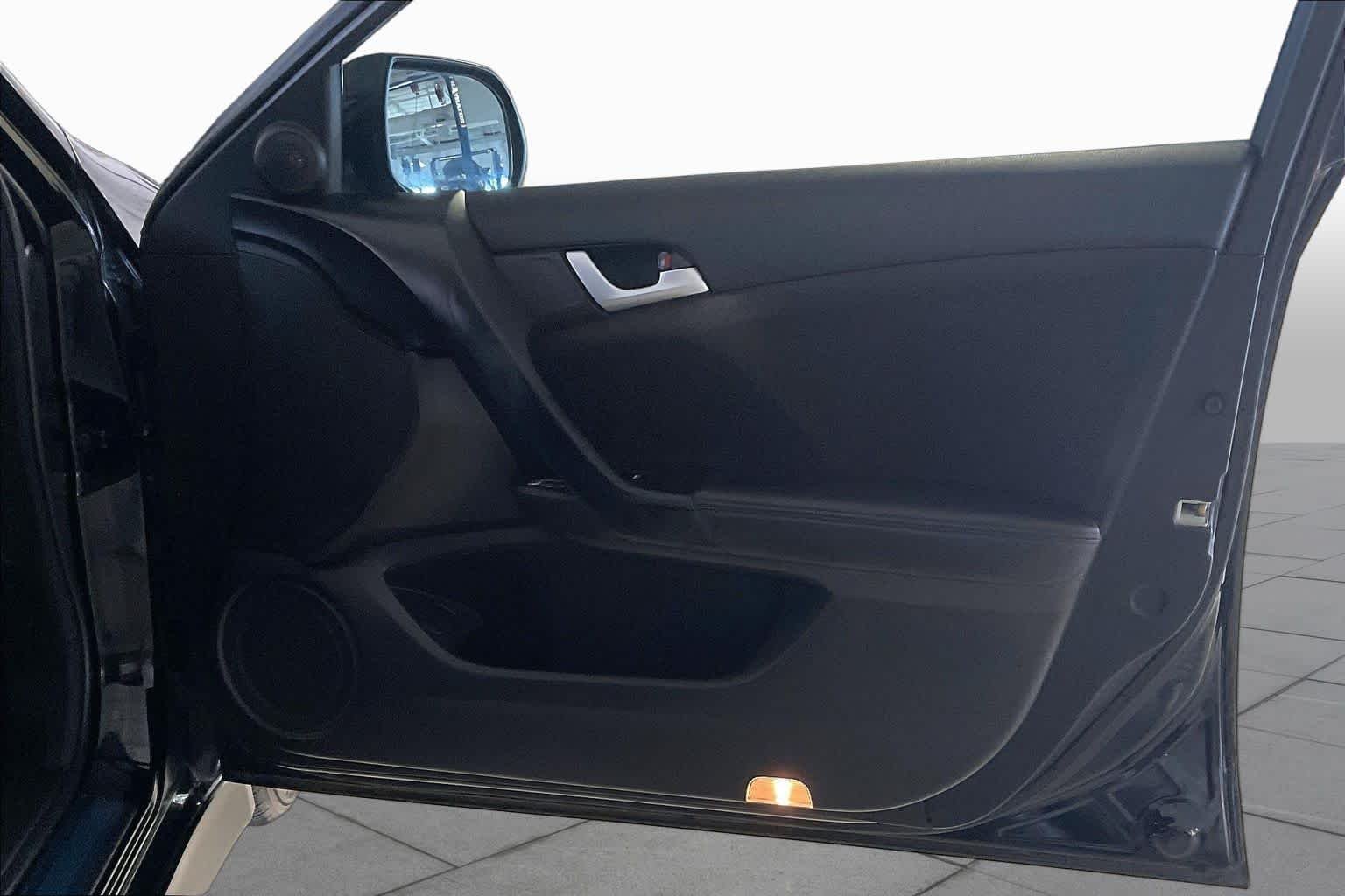 Used 2012 Crystal Black Pearl Acura Special Edition image 21