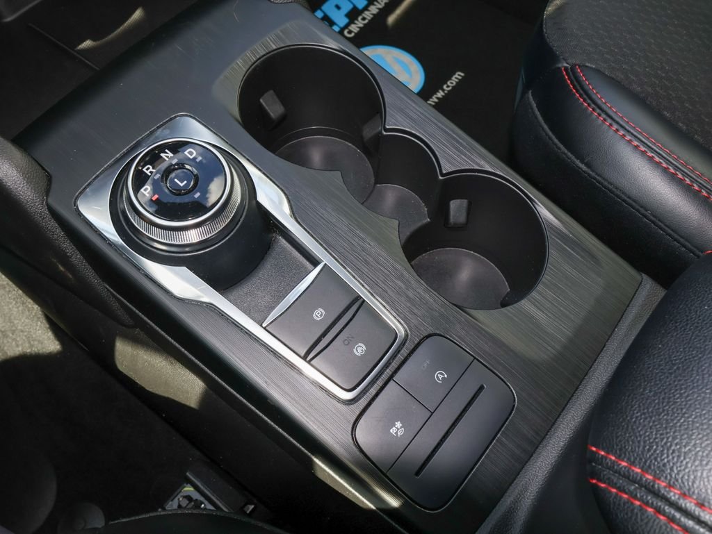 Used 2025 Gray Ford ST-Line Select image 26