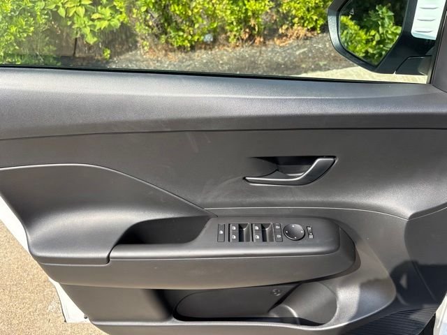 New 2027 Atlas White Hyundai SE image 14