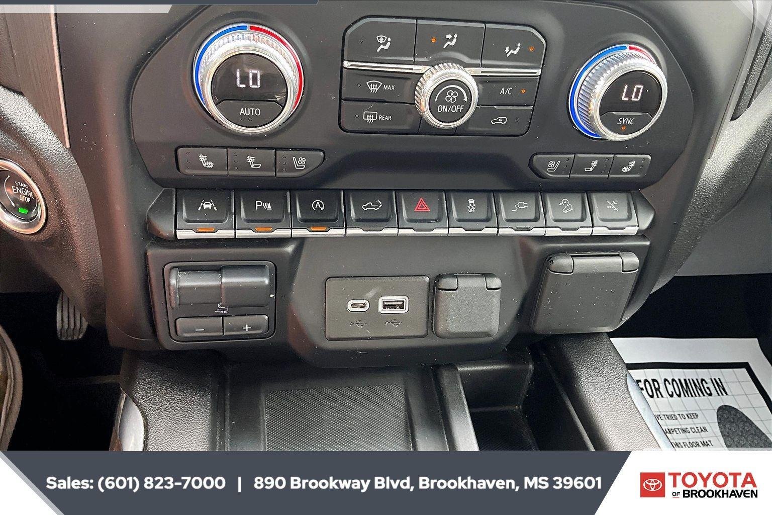 Used 2021 Onyx Black GMC Denali image 25