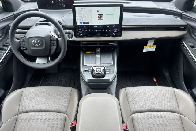 2026 Toyota bZ Woodland Woodland - Photo 14