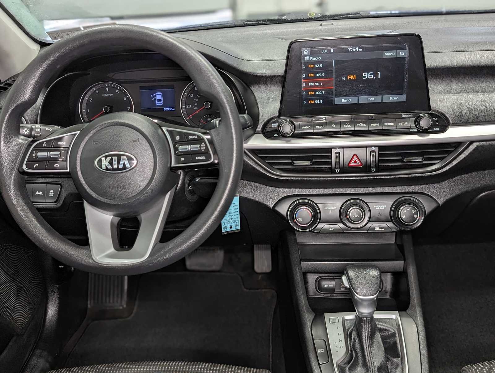 Used 2020 Deep Sea Blue Kia LXS image 5