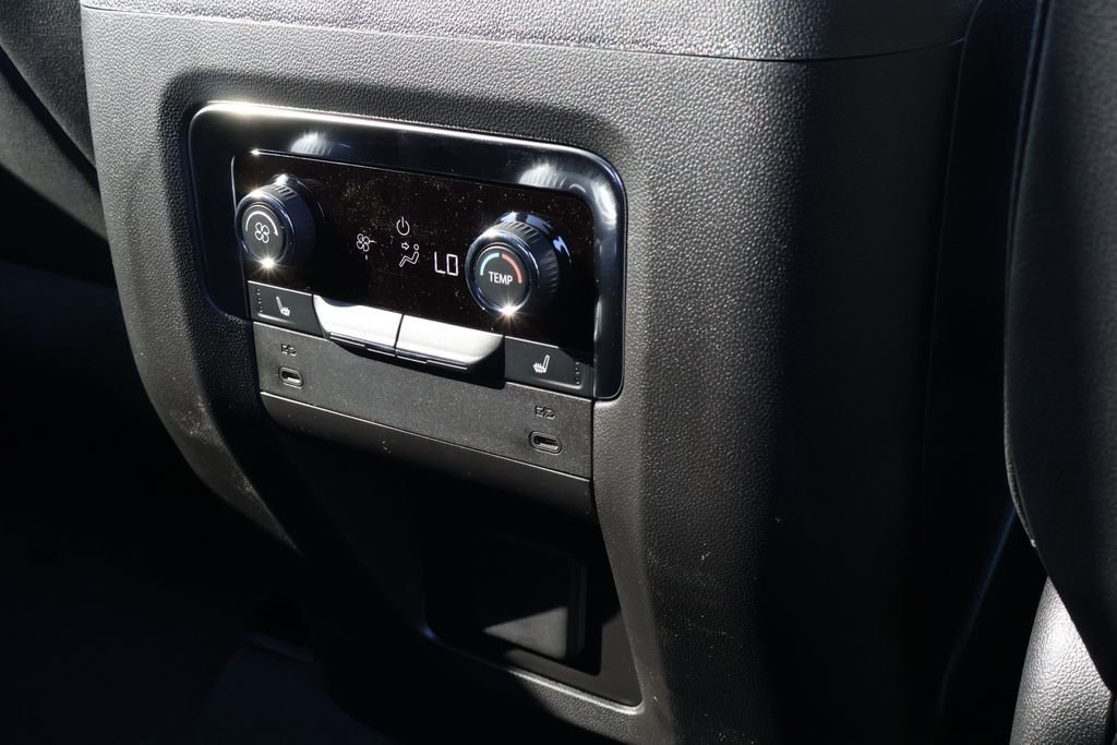 2026 Chevrolet Tahoe High Country - Photo 44