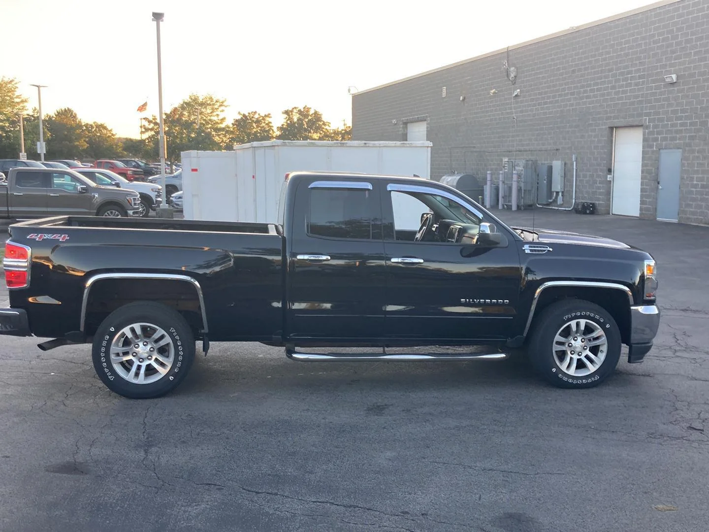 Used 2017 Black Chevrolet LT image 8