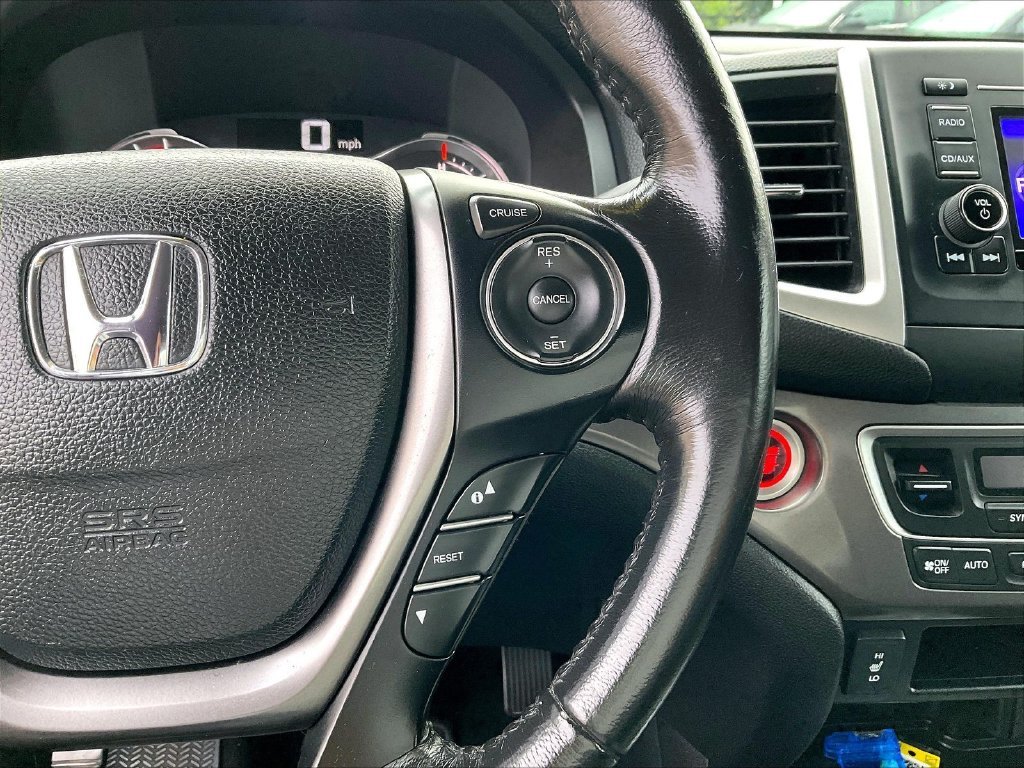 Used 2018 White Honda RTL image 23