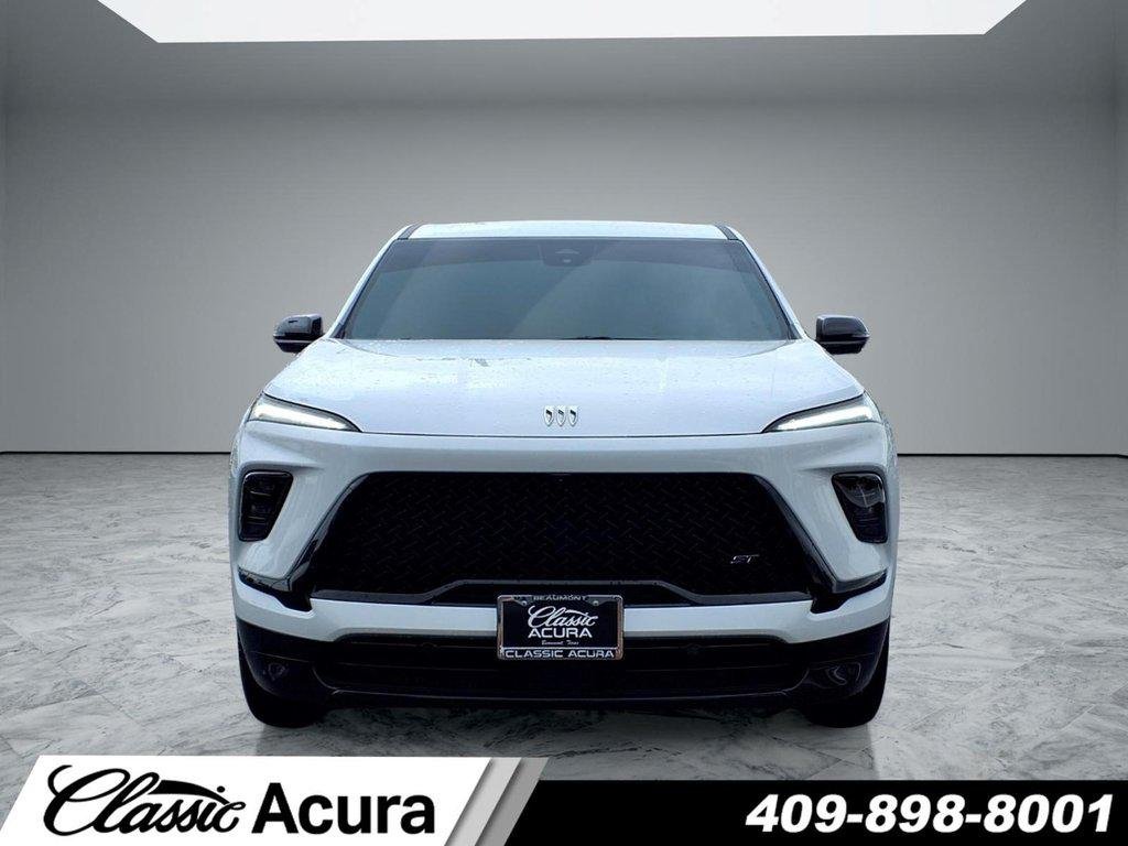Used 2025 Summit White Buick 4dr Sport Touring image 3