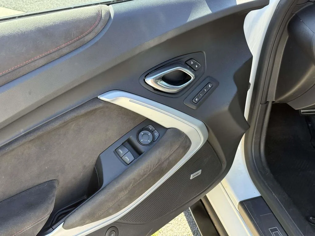 Used 2017 White Chevrolet ZL1 image 32