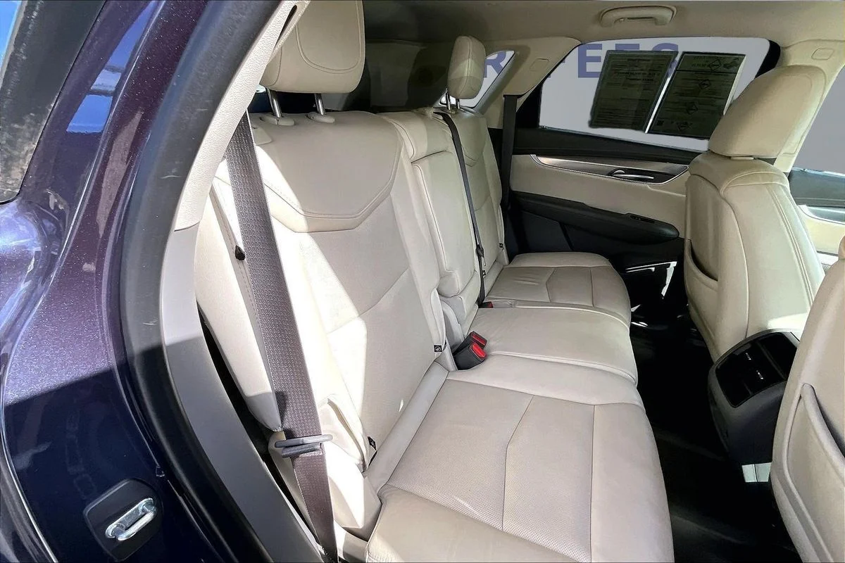 Used 2019 Blue Cadillac Luxury image 24