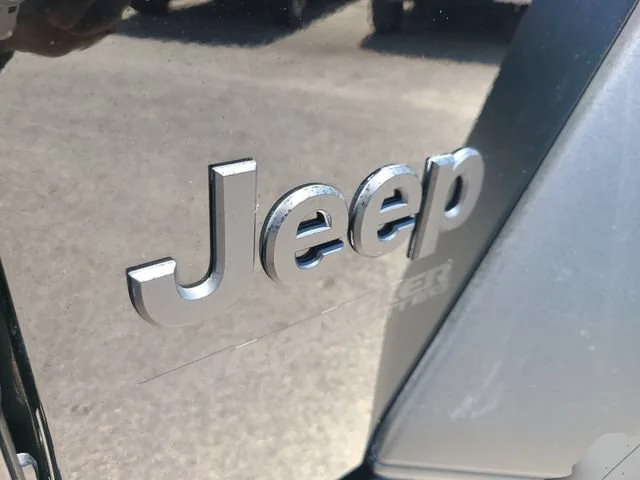 Used 2022 Black Jeep Unlimited Willys image 31