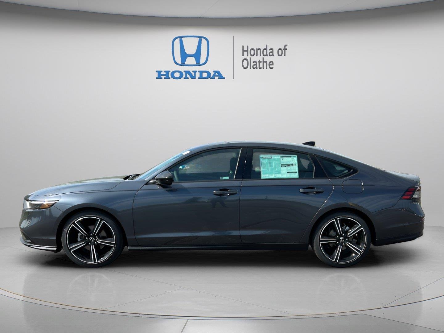 New 2026 Meteorite Gray Metallic Honda SE image 6