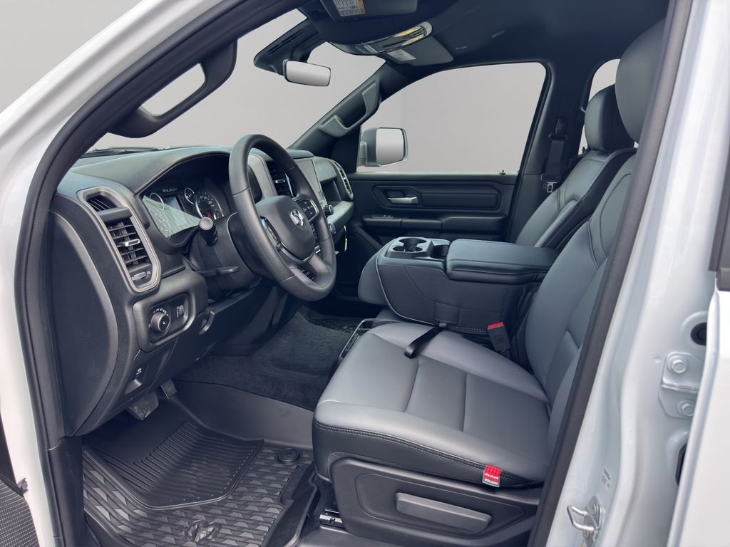 New 2026 Bright White Clearcoat RAM Tradesman image 3
