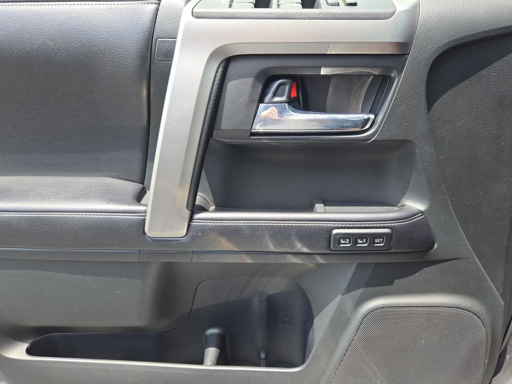 Used 2016 Gray Toyota Limited image 24