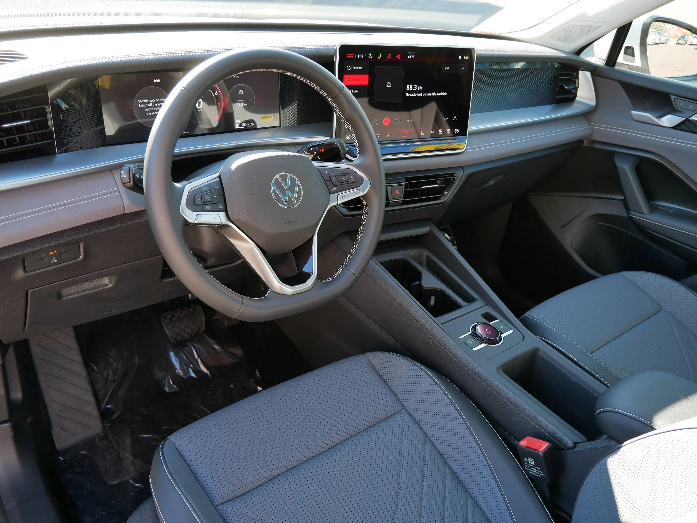 New 2026 Platinum Gray Metallic Volkswagen SE image 8