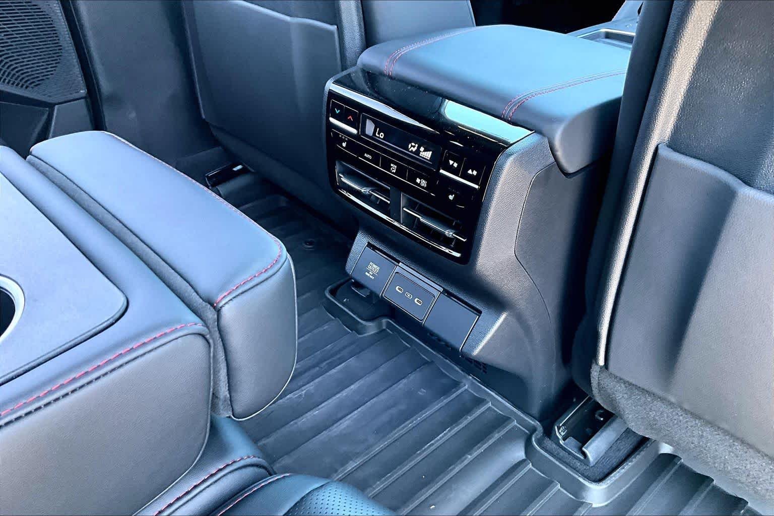 2026 Acura MDX A-spec w/Advance Package - Photo 10