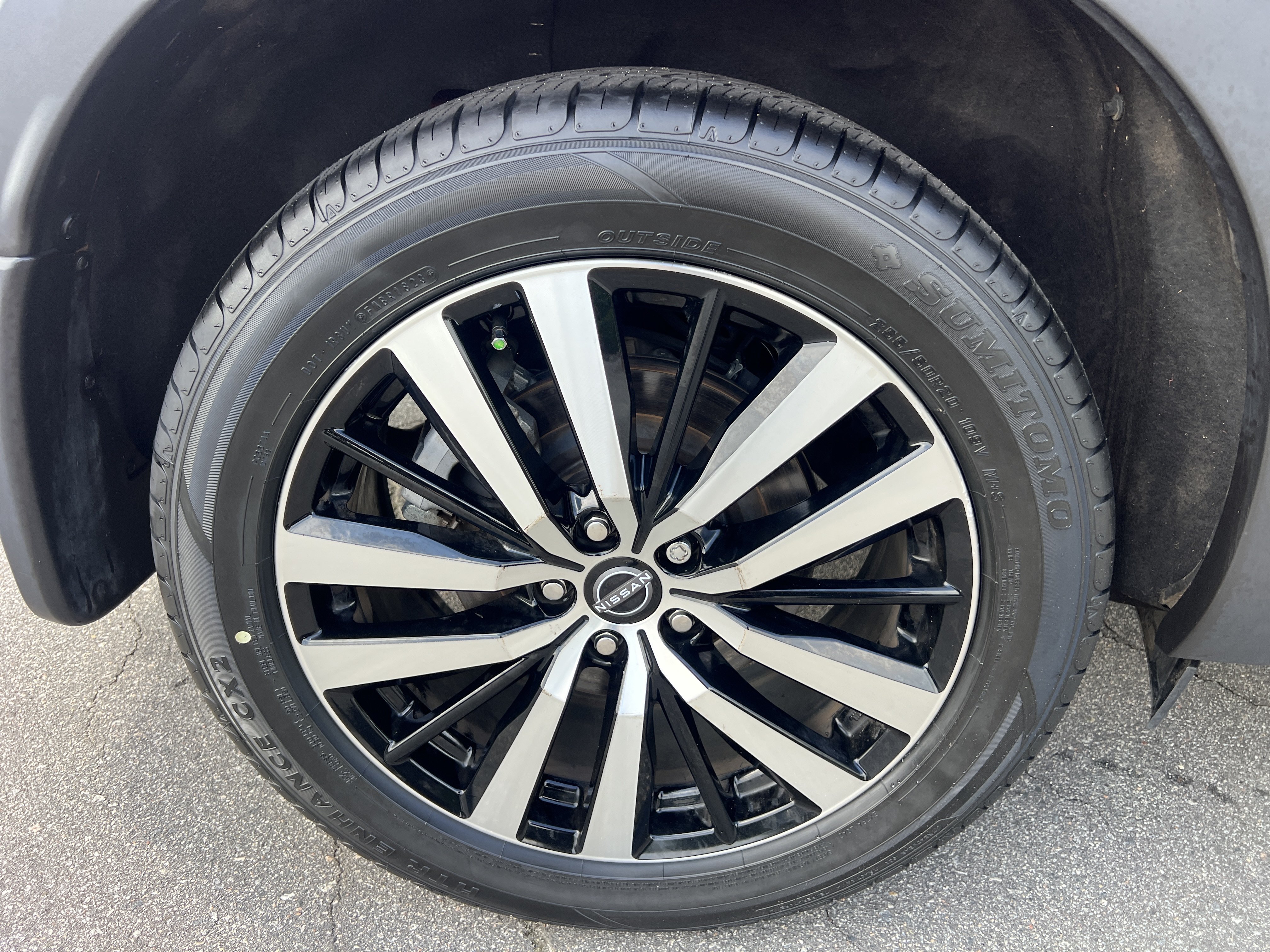 Certified Used 2023 Scarlet Ember Tintcoat/Super Black Nissan Platinum image 11