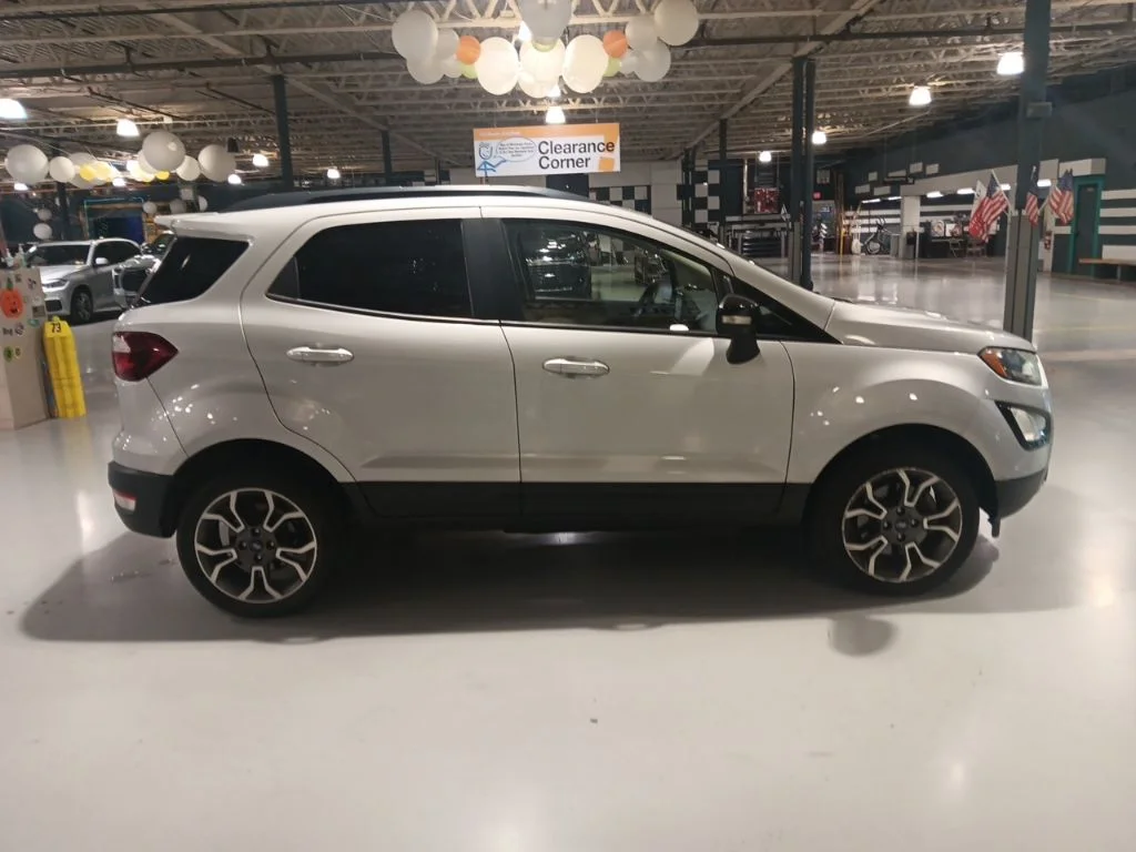 Used 2019 Silver Metallic Ford SES image 5