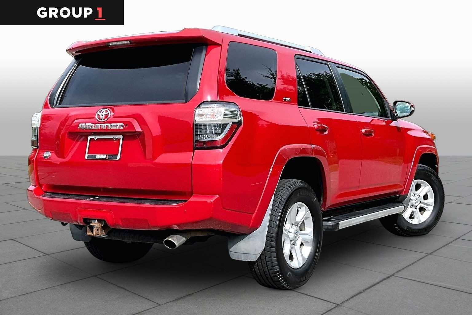 Used 2016 Barcelona Red Metallic Toyota SR5 Premium image 13