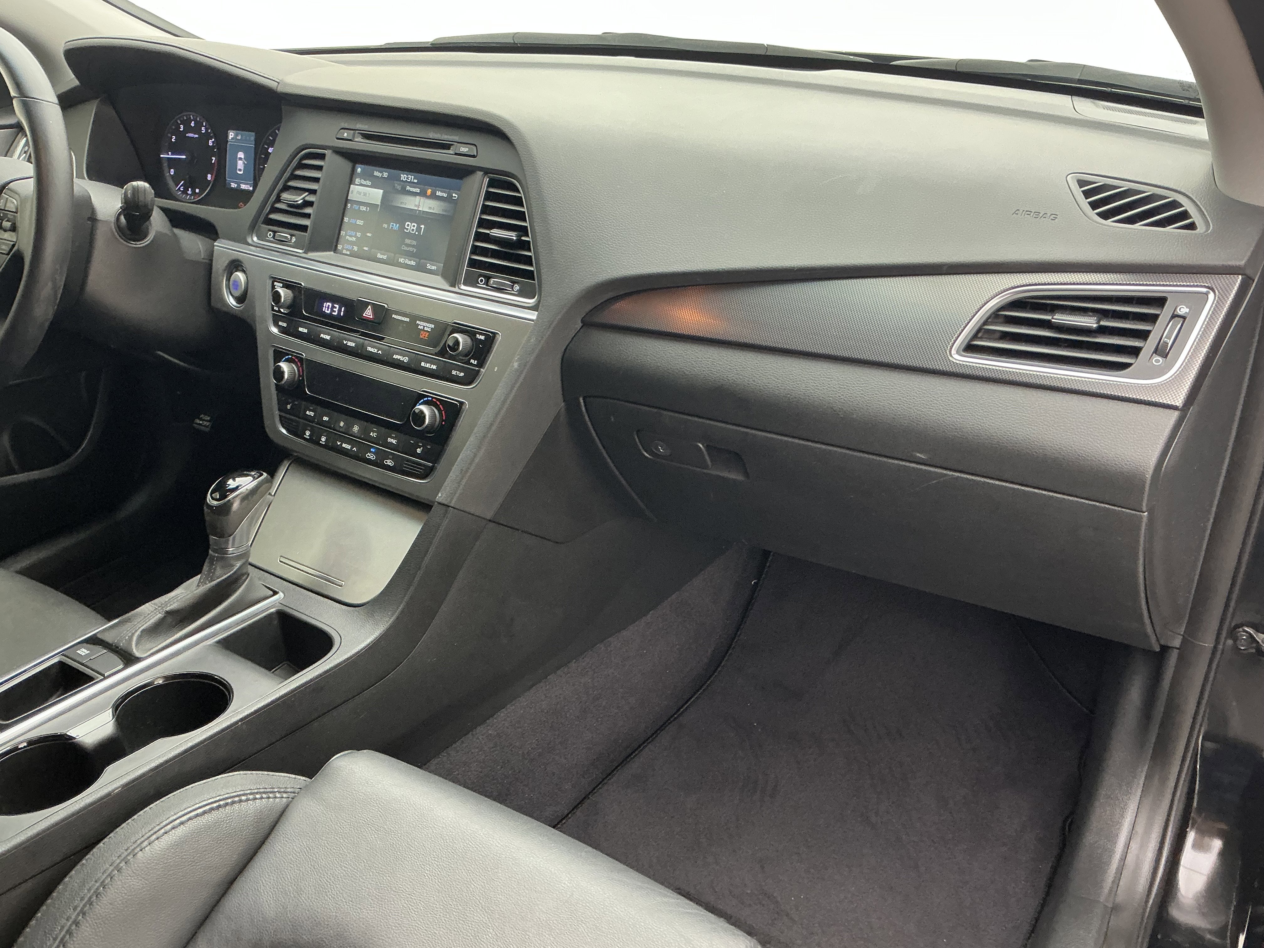 Used 2016 Phantom Black Hyundai 2.4L Sport image 24